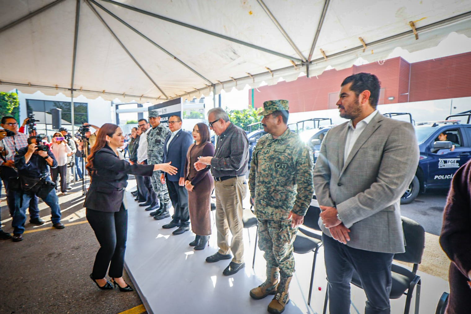 Entrega de Patrullas y Vehículos, Fiscalía General del Estado de Sinaloa