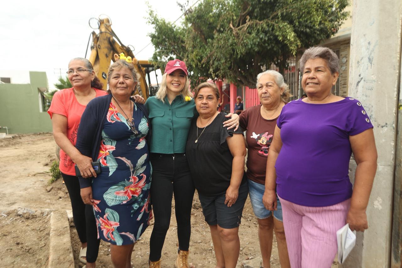 estrella palacios supervisa obra en mazatlan (1)
