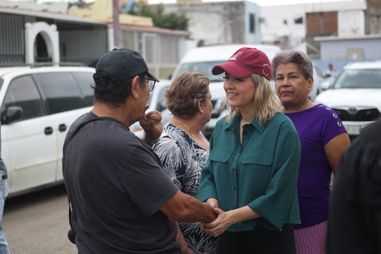 estrella palacios supervisa obra en mazatlan