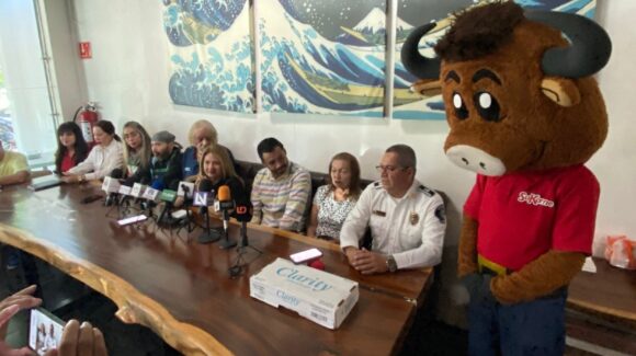 Jonathan Juárez y Bomberos de Culiacán: los homenajeados en la Expo Deportiva del Maratón Internacional 2026