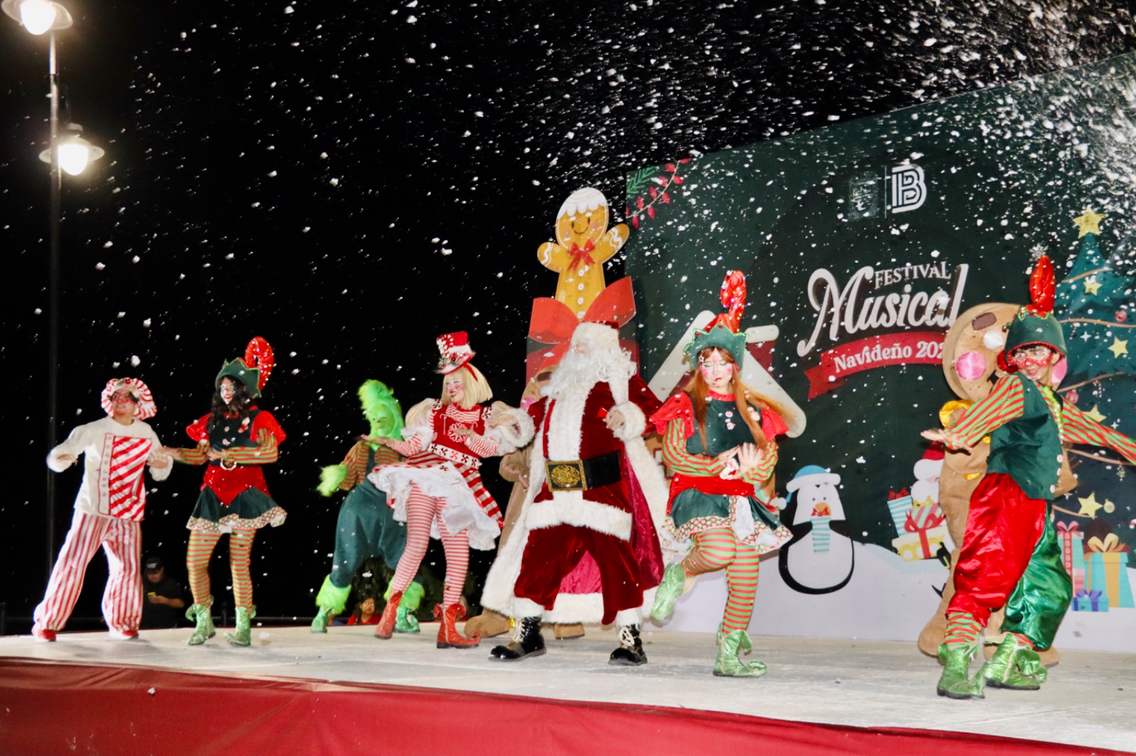 Festival navideño en Badiraguato, Sinaloa
