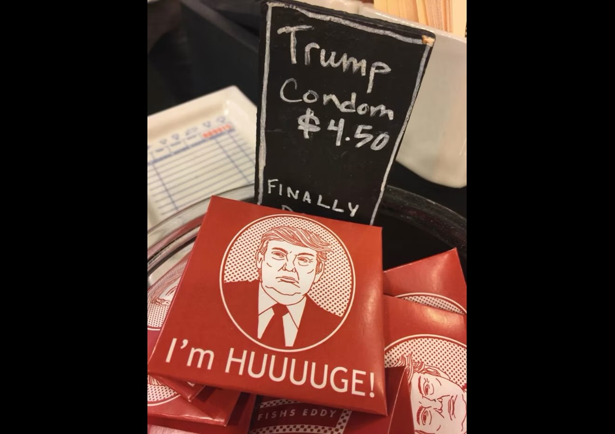 Preservativos con la imagen de Trump