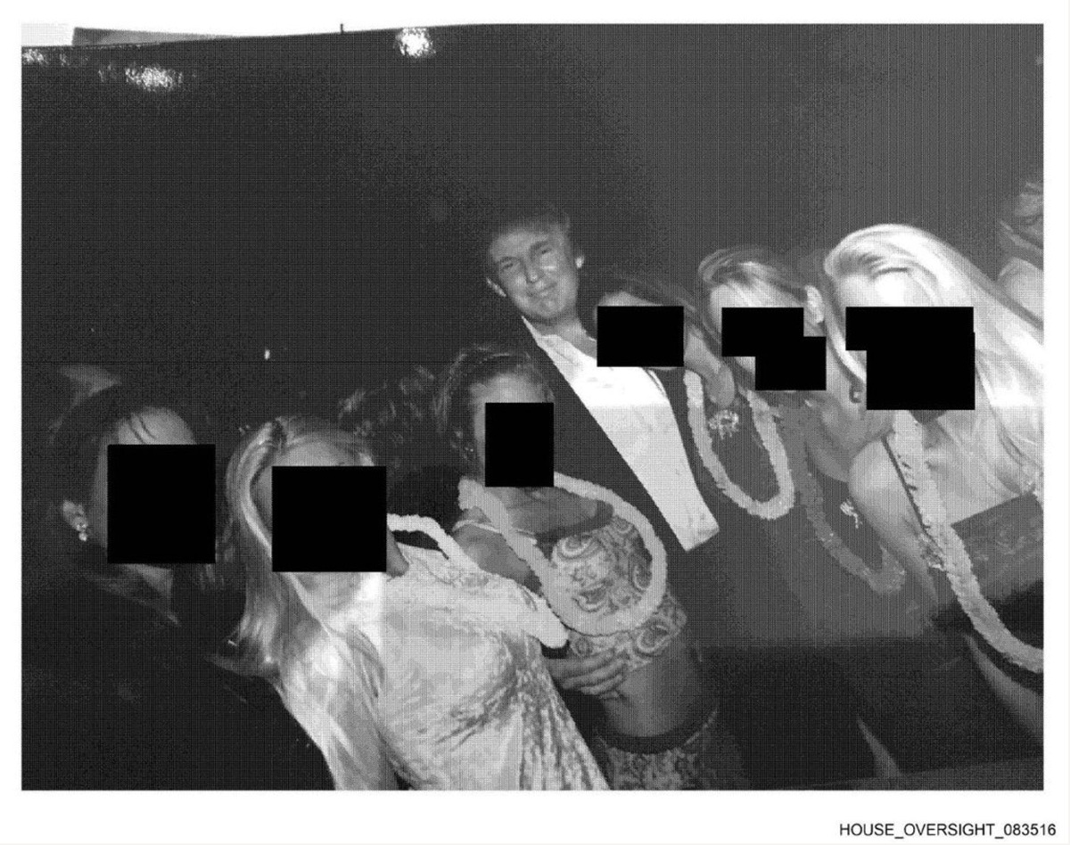 Donald Trump en casa de Jeffrey Epstein