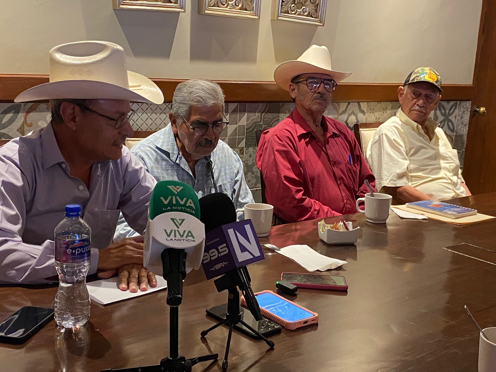 Francisco Figueroa Placarte, presidente de la Unión de Federaciones Pesqueras del Sur de Sinaloa