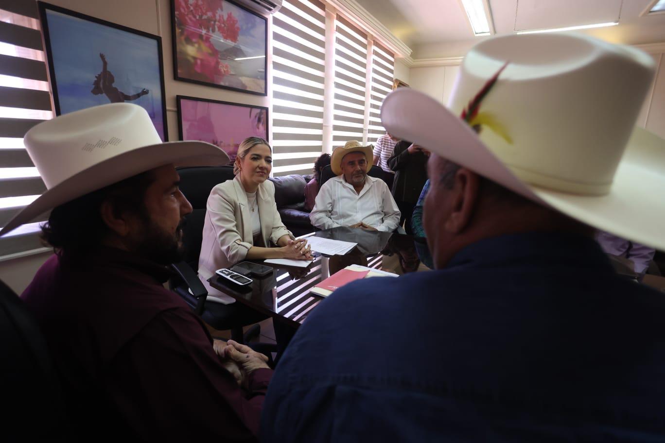 Ganaderos de Mazatlán recibirán apoyos para la compra de sementales