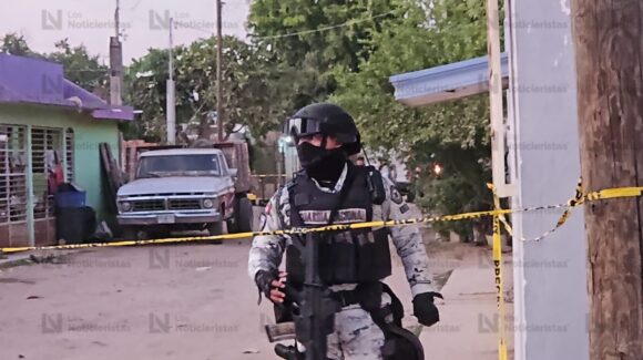 En el interior de un domicilio, ejecutan a un hombre en Los Mezcales de Culiacán, Sinaloa