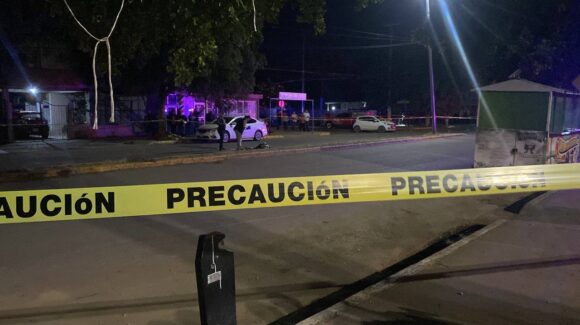 Hombre muere al ser arrollado sobre el bulevar Miguel Leyson Pérez, en Guasave, Sinaloa