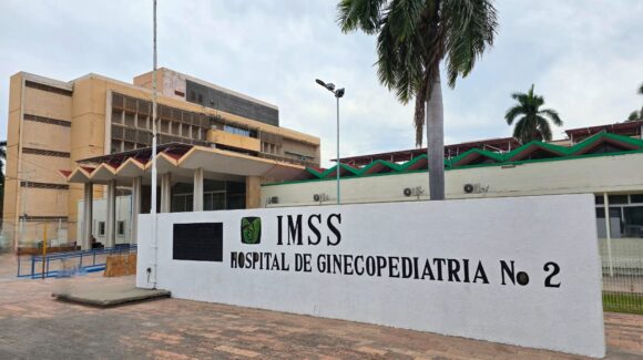 En el IMSS de Los Mochis, Sinaloa, se registra el primer nacimiento en Navidad; se trata de una niña de 3.39 kilogramos