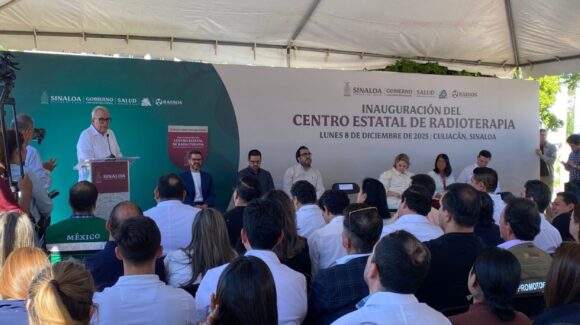 “Un paso histórico en la lucha contra el cáncer”; inaugura el gobernador Rocha el Centro de Radioterapia de Sinaloa