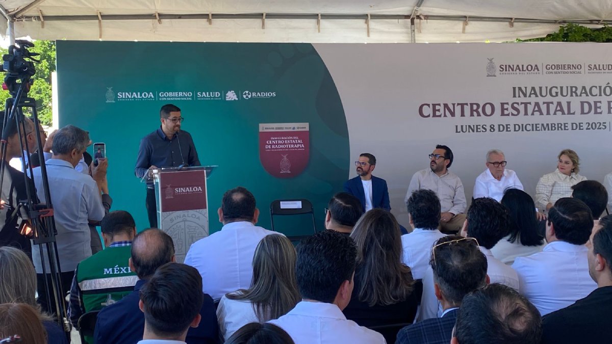 inaugura el gobernador rocha el centro de radioterapia en sinaloa