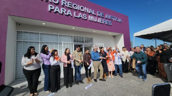 Inaugura Rubén Rocha Moya el cuarto Centro de Justicia para las Mujeres y cumple su meta estatal, en Guasave, Sinaloa