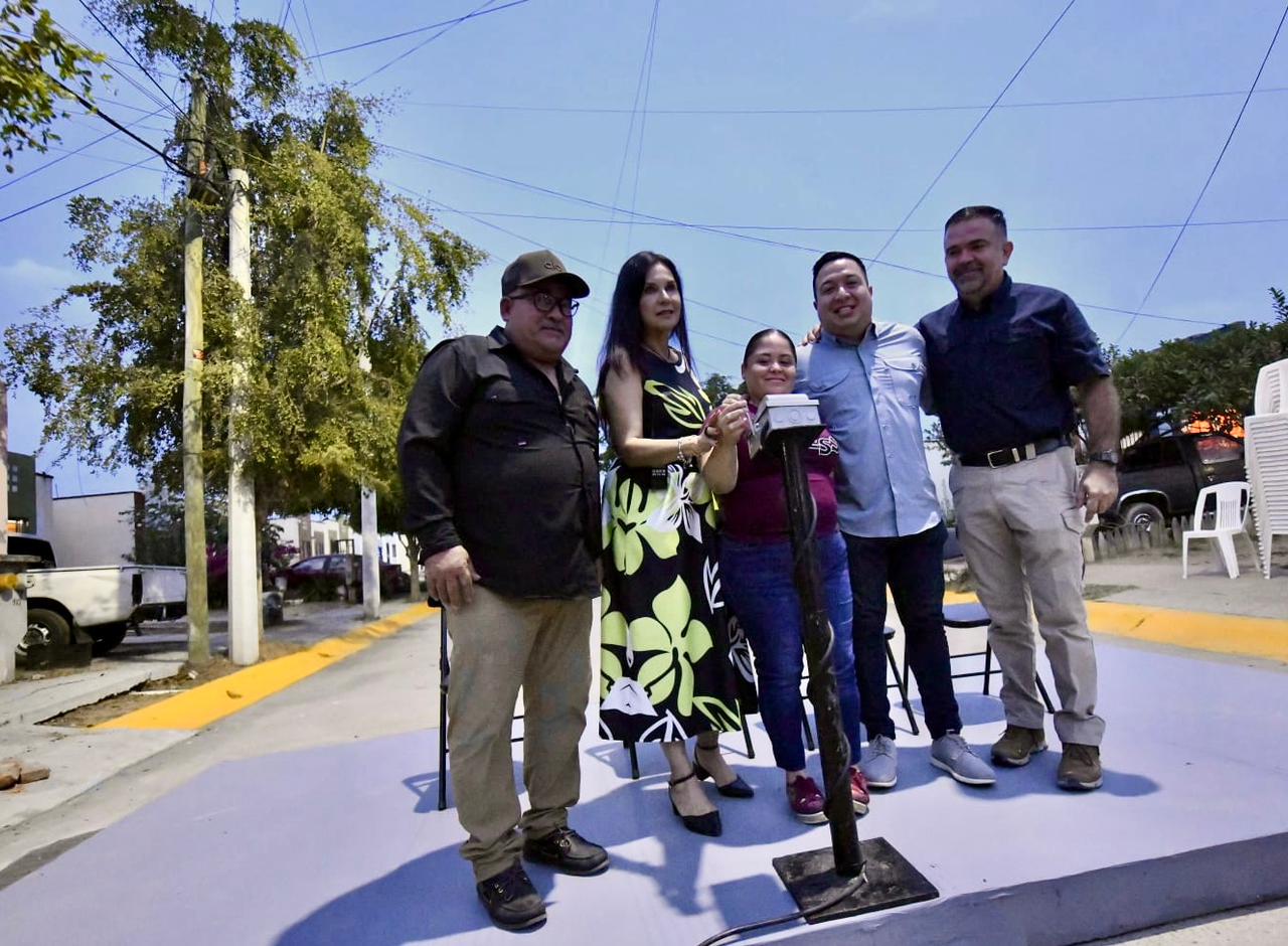 inauguran alumbrado en mazatlan