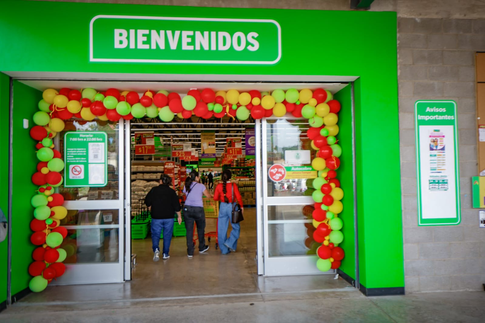 inauguran bodega aurrera en eldorado