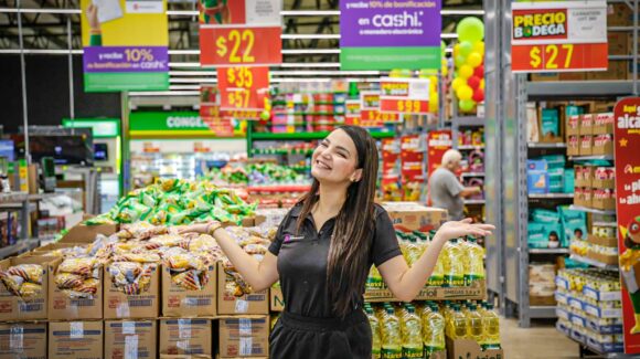 Bodega Aurrera, la campeona de los precios bajos, ya está en el municipio de Eldorado, Sinaloa; celebran su gran apertura