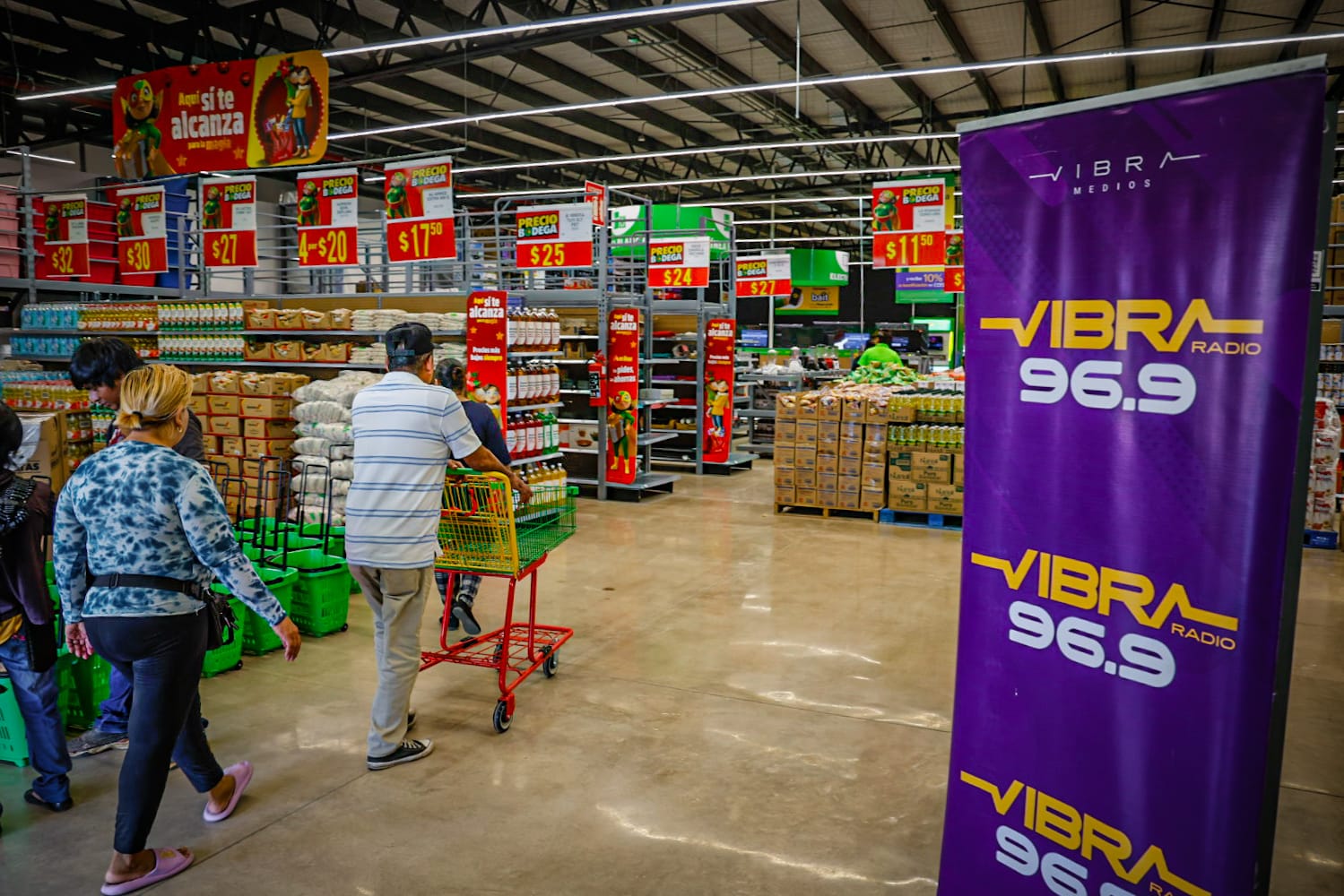inauguran bodega aurrera en eldorado