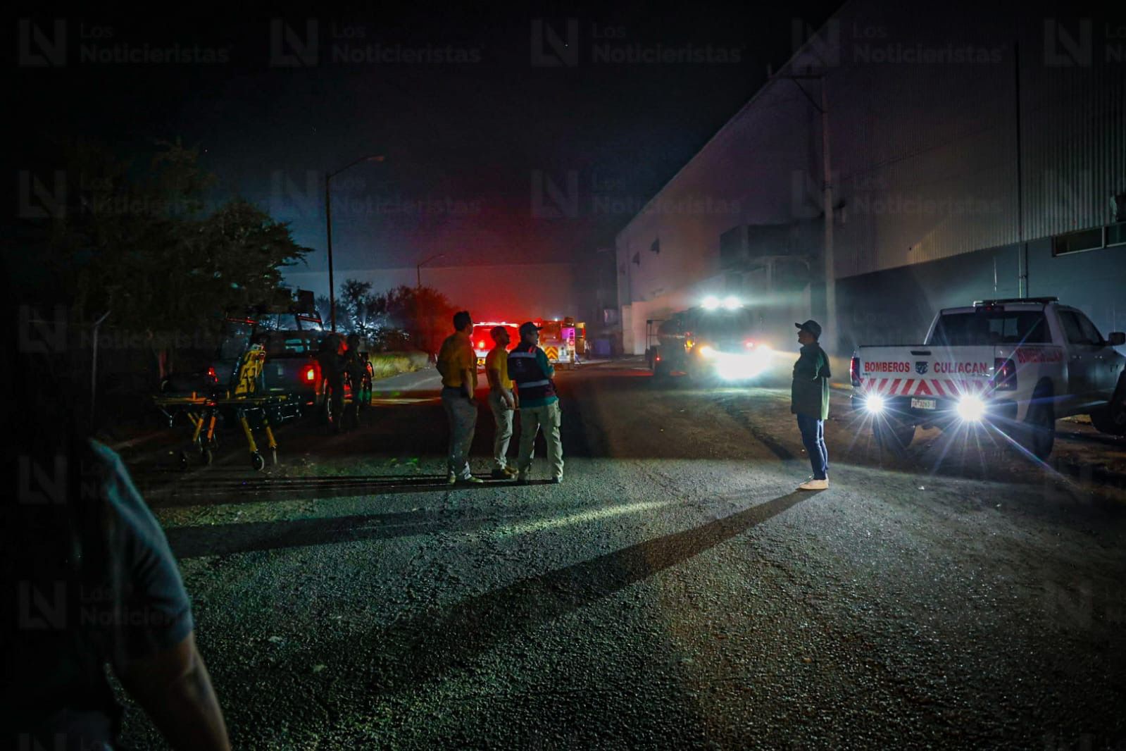 Incendio en bodega del sector Feria Ganadera, en Culiacán