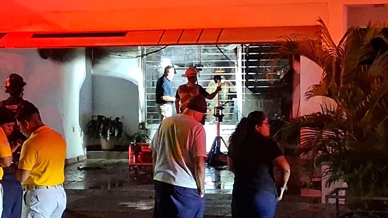 Incendio en vivienda del fraccionamiento Lomas de Mazatlán
