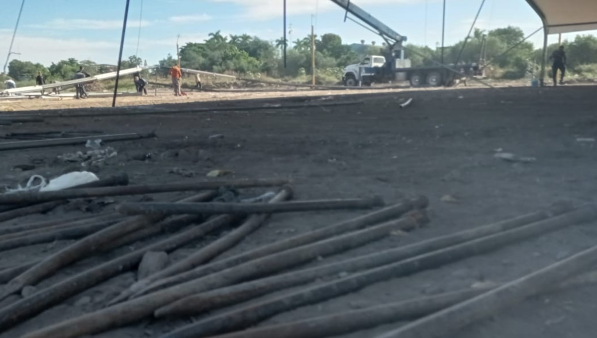 Arman megacarpa donde se instalará la Verbena Navideña, en Los Mochis