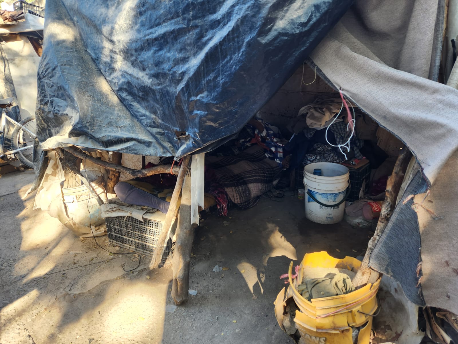 La CEDH recorre cuarterías de Ruiz Cortines, Guasave
