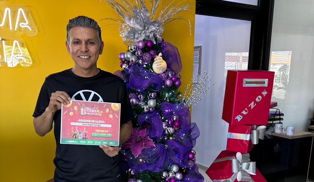 José Ángel Zúñiga, ganador de 20 mil pesos en la Loteria Millonaria de El Show de Mariconcho