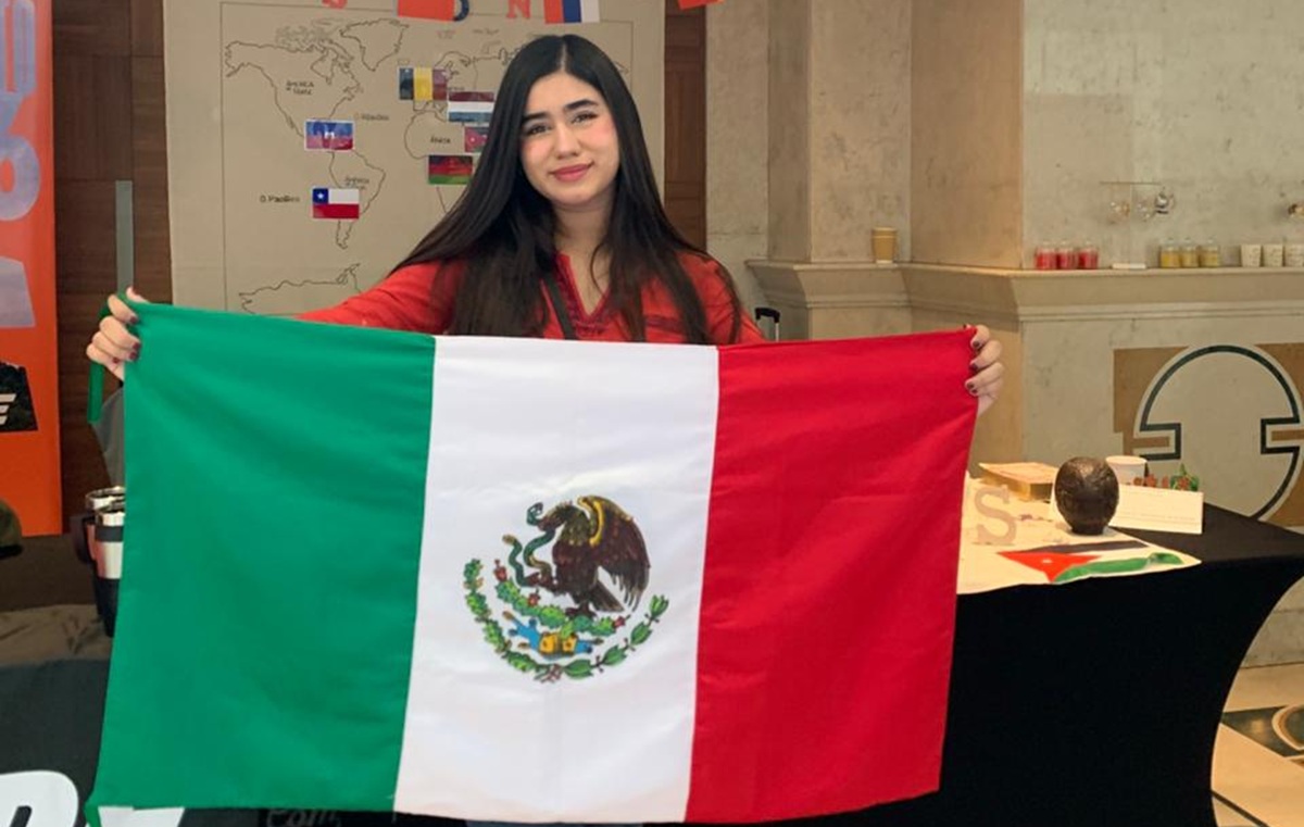 Joven de Los Mochis gana segundo lugar en Expo Ciencias Chile