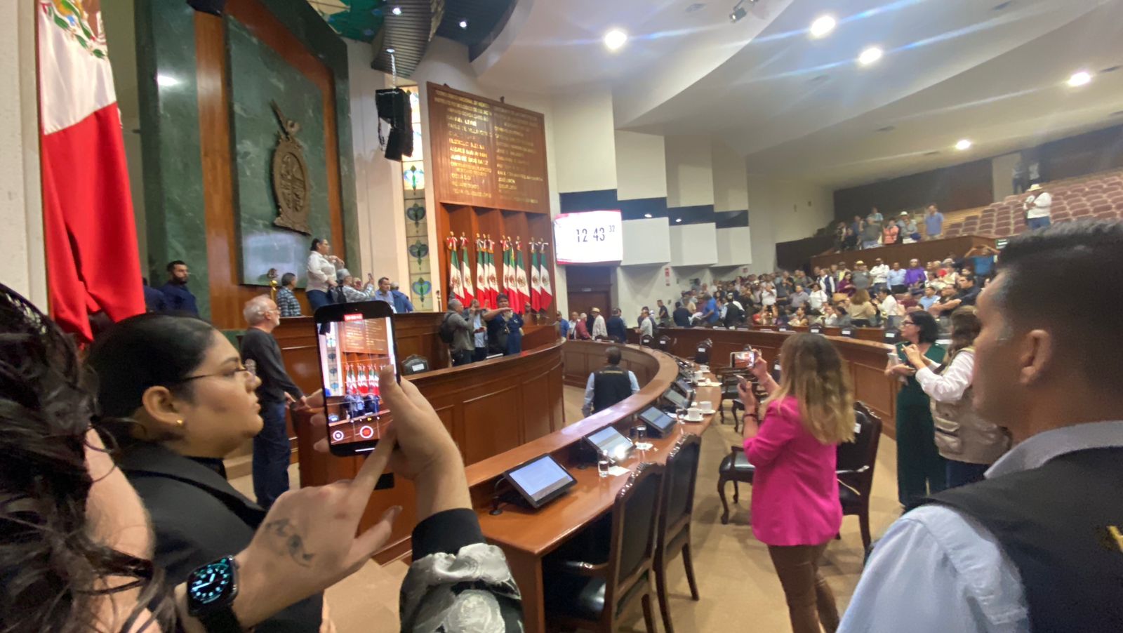 Jubilados de la UAS toman la tribuna en el Congreso de Sinaloa