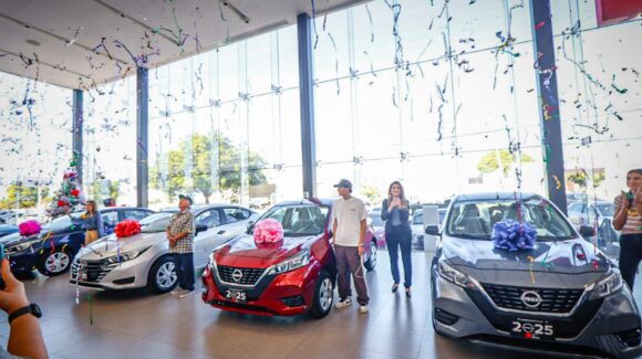 La JAP Sinaloa adelanta la Navidad y entrega 5 automóviles a ganadores de la Rifa de la Filantropía 2025