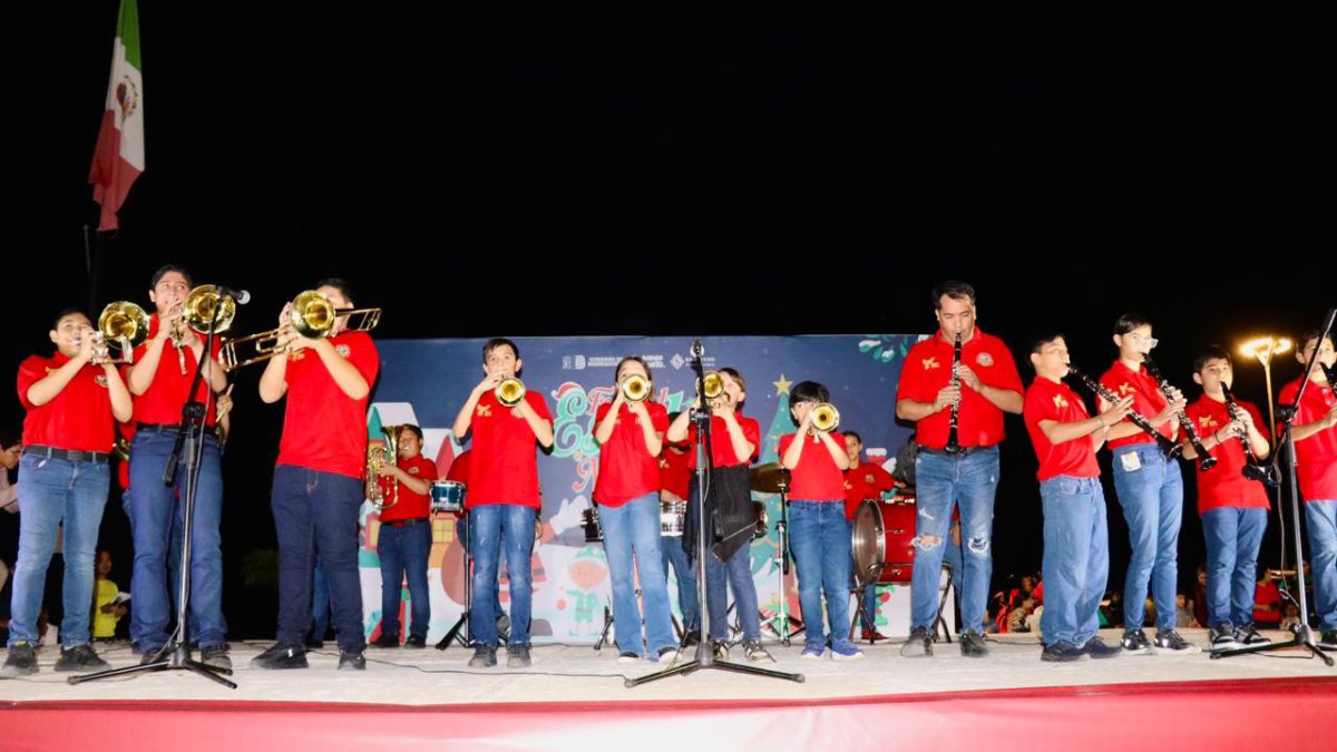 la magia de la navidad se vive en badiraguato musica