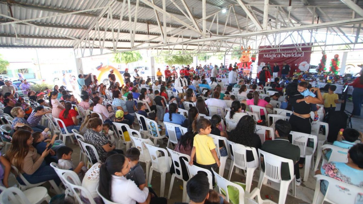 lleva estrella palacios la posada navideña a la sindicatura de siqueros