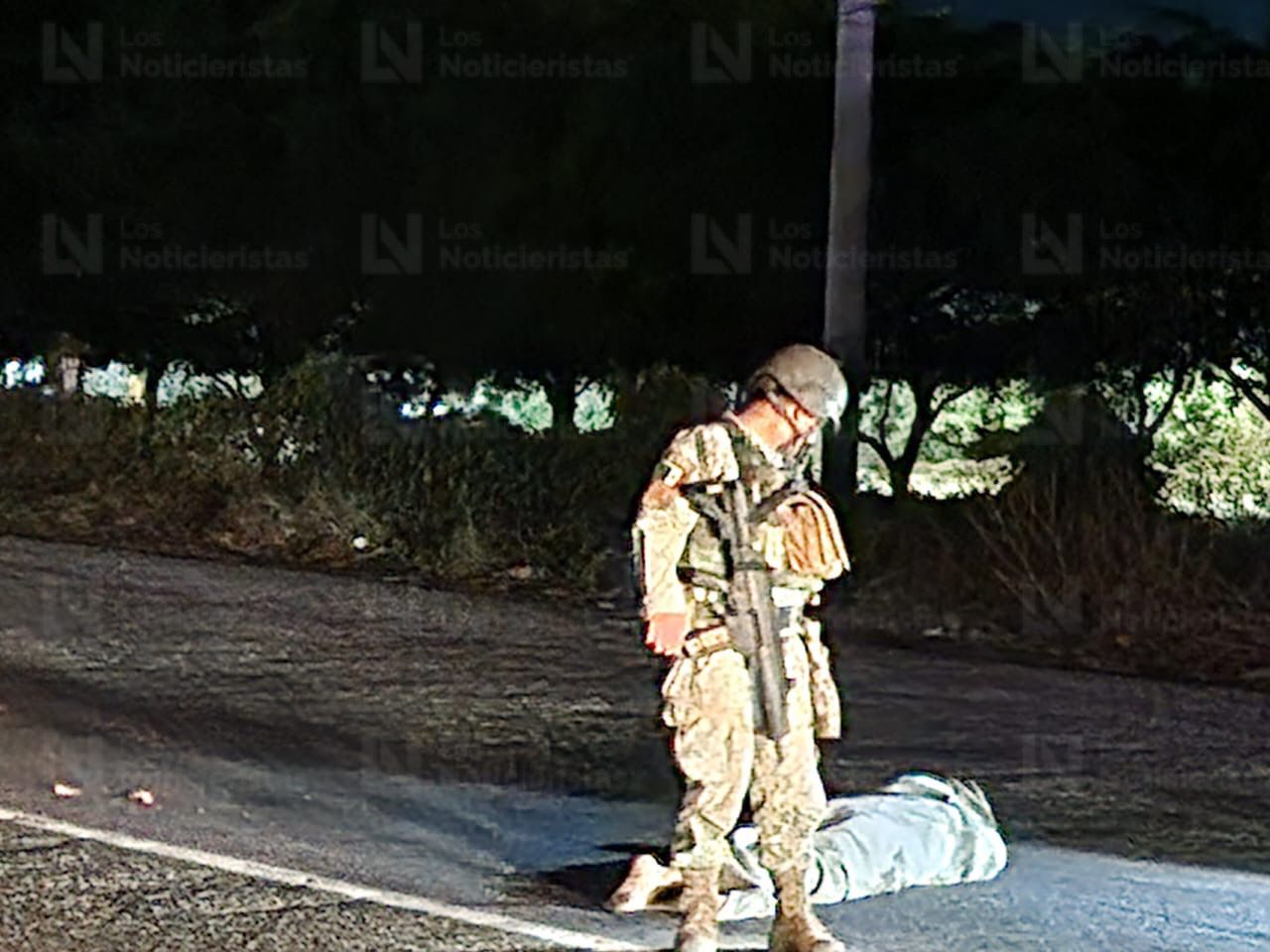 Un hombre fue localizado ejecutado en la carretera Culiacán-Eldorado
