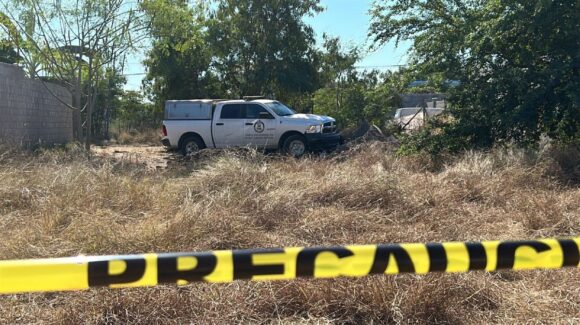 Localizan el cadáver de un hombre en una noria de casi siete metros de profundidad en Villa Juárez, Navolato, Sinaloa