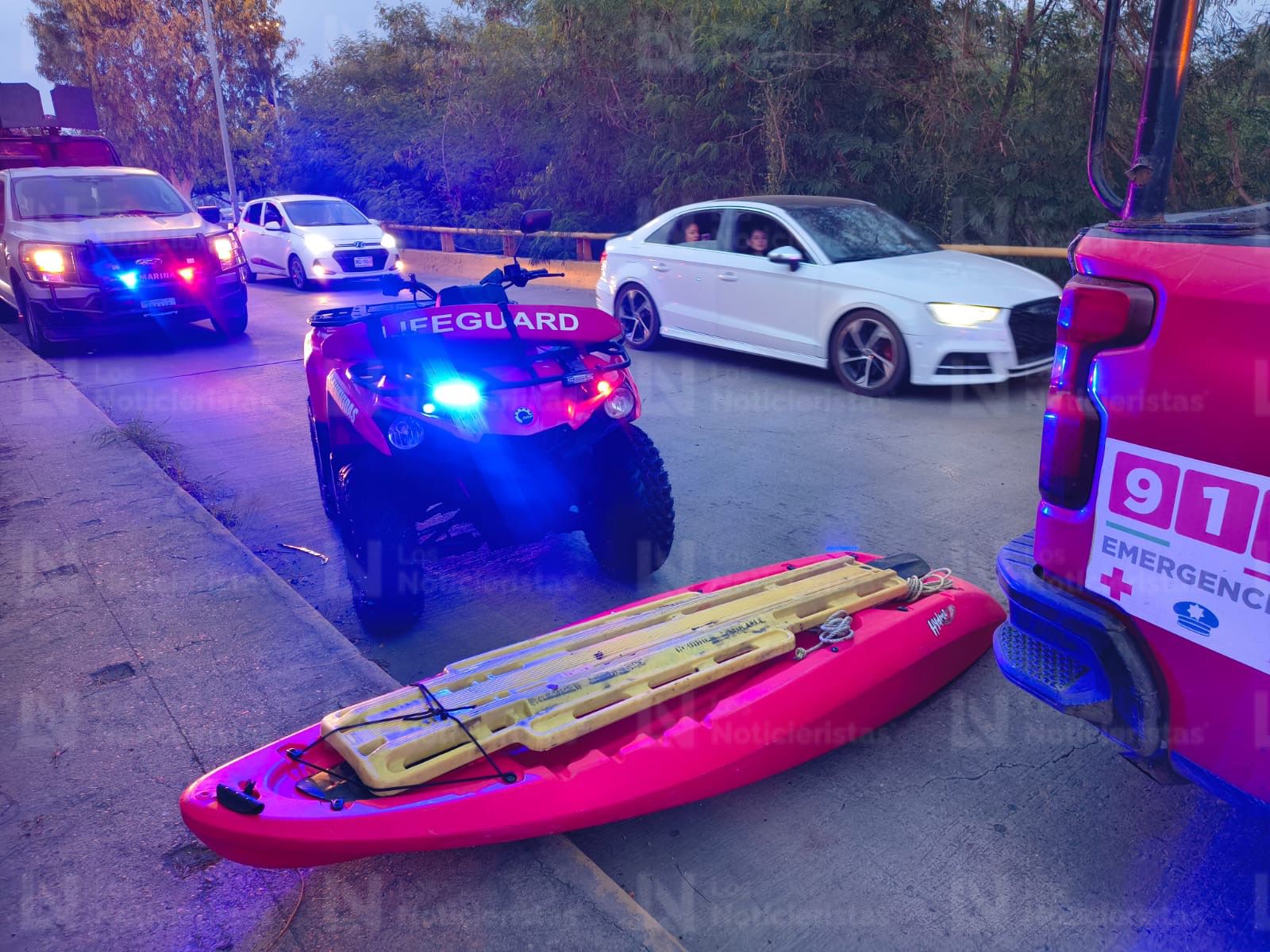 Localizan cuerpo sin vida en canal de la Av. Carlos Canseco de Mazatlán, Sin.