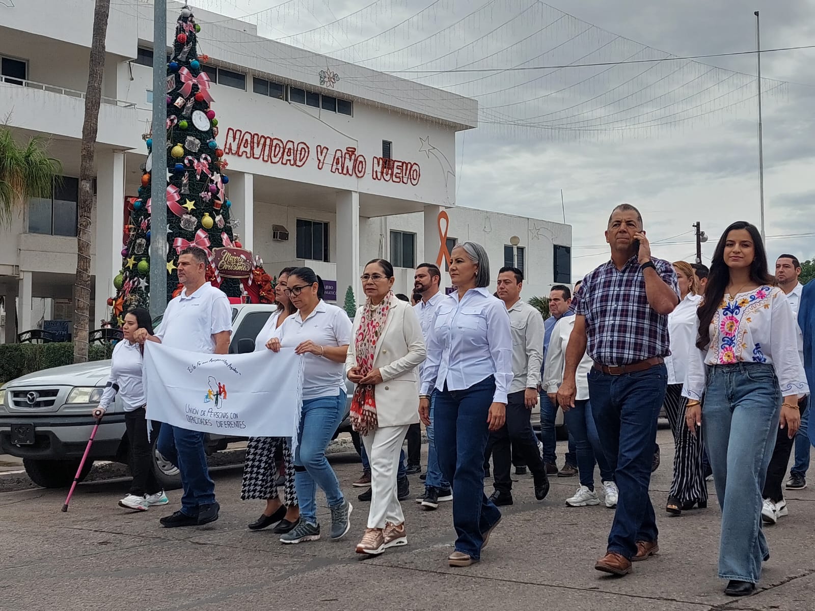 Marchan en Guamúchil por el Día Internacional de las Personas con Discapacidad