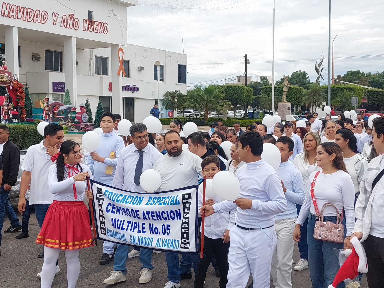 Marchan en Guamúchil por el Día Internacional de las Personas con Discapacidad