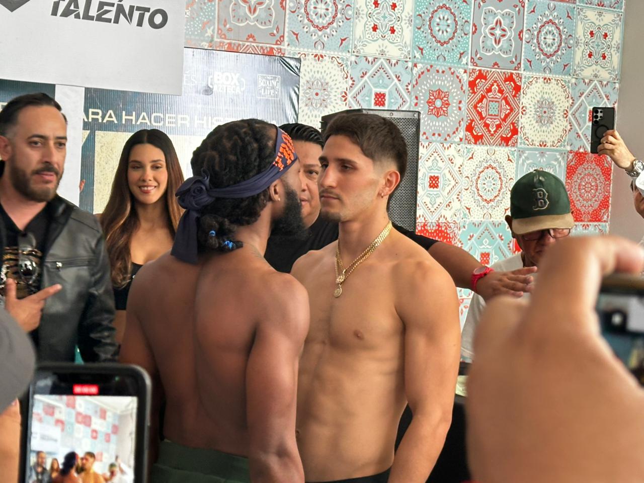 Marco Alonso Verde y Raphael Igbokwe