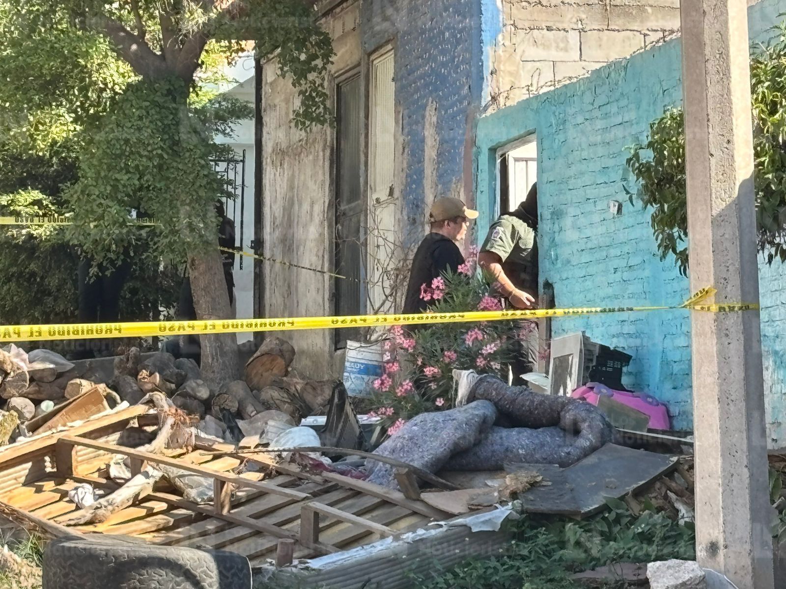 FGE y militares resguardan domicilio donde asesinaron a dos hermanos