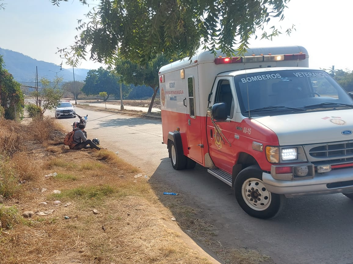 Tras choque motoclista resulta lesionado en Mazatlán