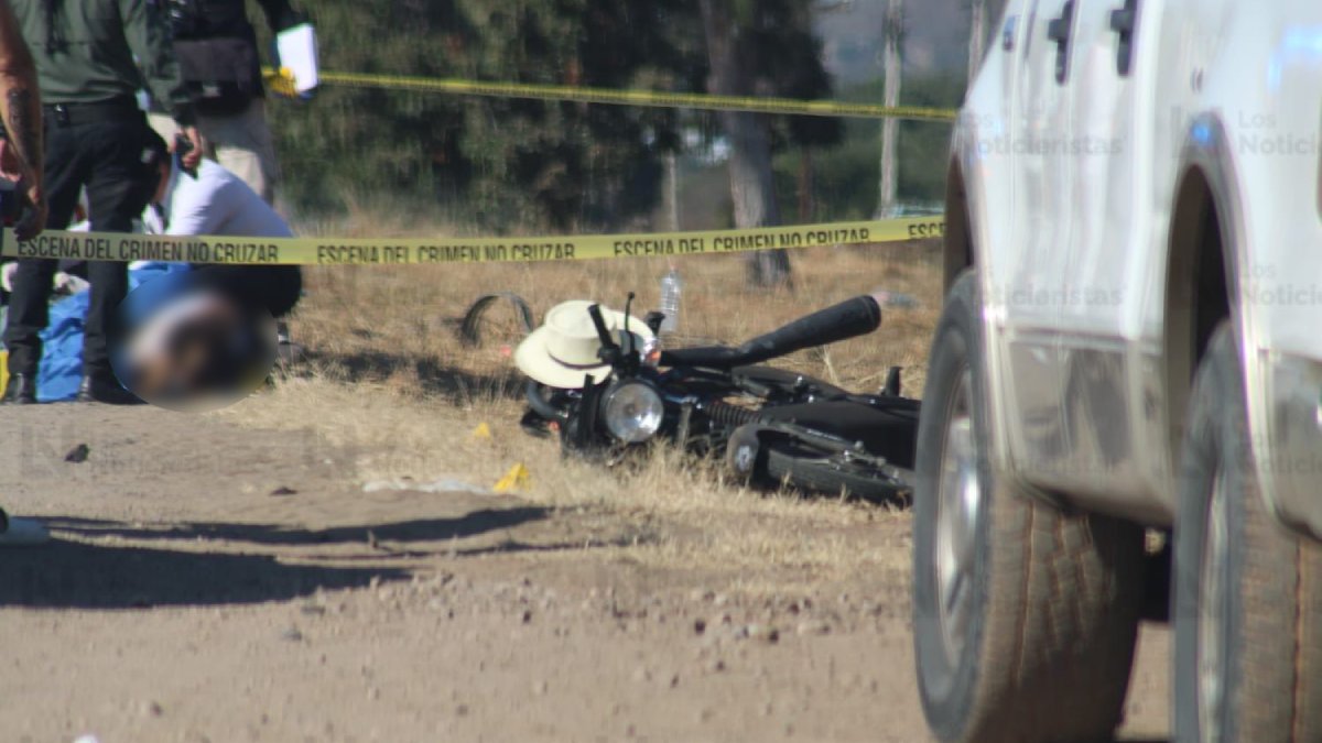 motociclista pierde la vida tras ser atropellado por la mexico 15 en mazatlan accidente