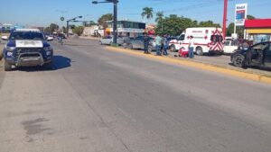 Mujer lesionada tras choque en Guasave, Sinaloa