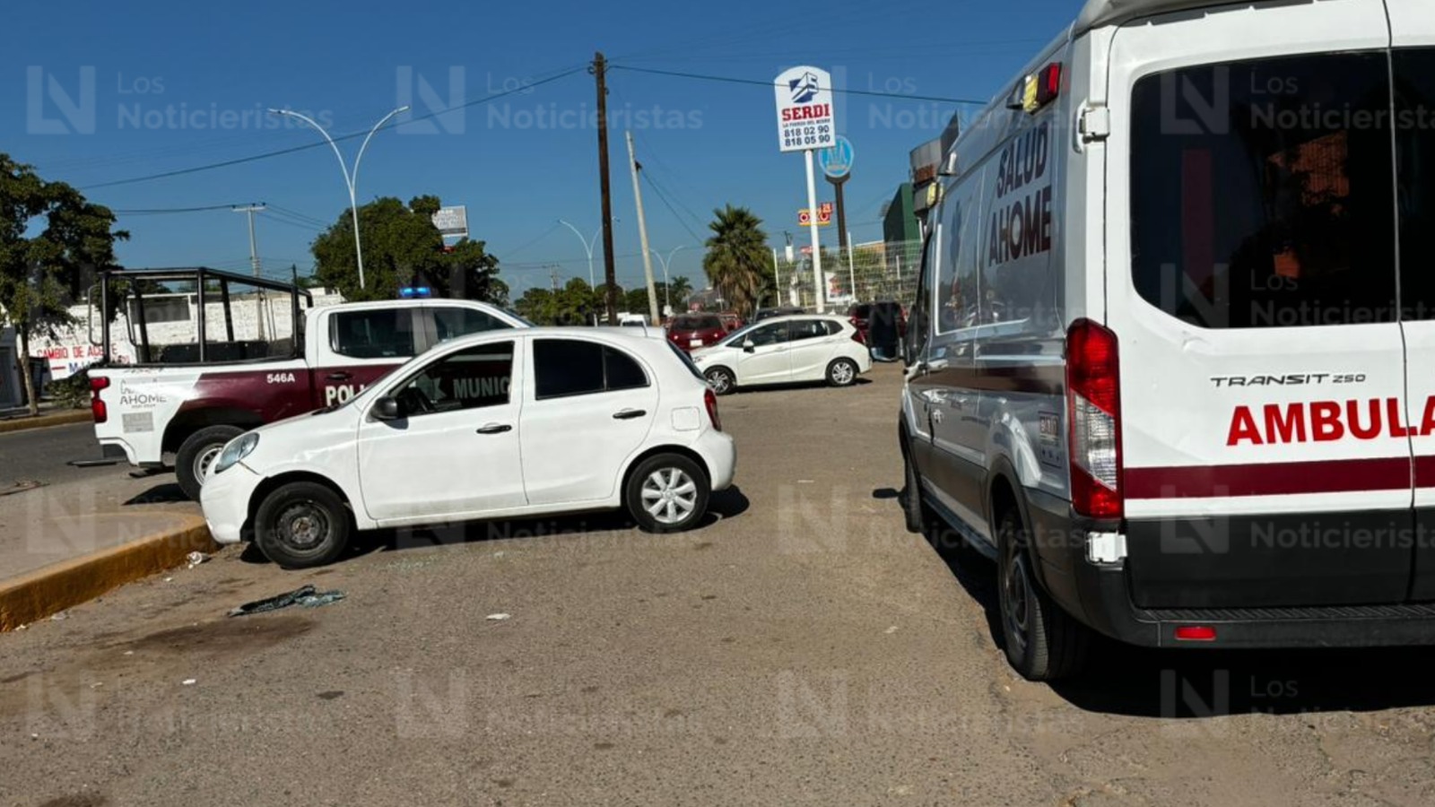 Localizan a una mujer sin vida a las afueras del Hospital General de Los Mochis