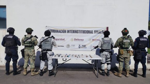 Localizan celulares y cuchillos en nueva revisión del penal de Aguaruto, Culiacán, este viernes
