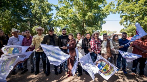 Inician obras de agua potable y drenaje por 12.8 mdp en San Rafael y El Burrión, en Guasave, Sinaloa