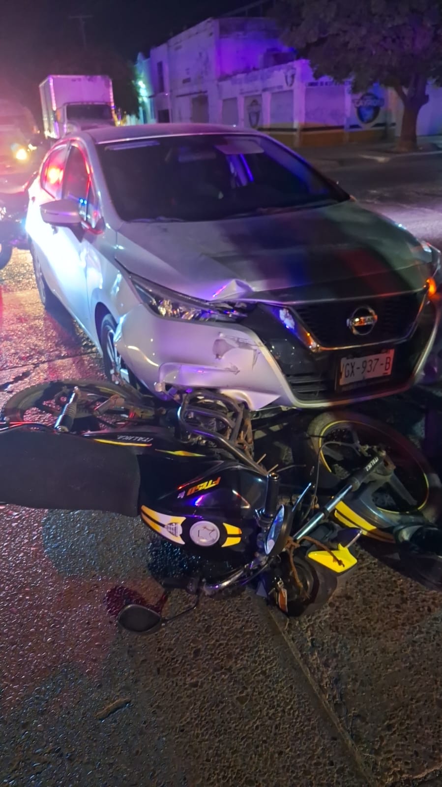 par de accidente ocurren en el centro de los mochis esta madrugada