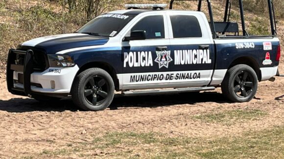 Localizan a adulto mayor sin vida al interior de un domicilio en el municipio de Sinaloa; autoridades investigan cómo homicidio doloso
