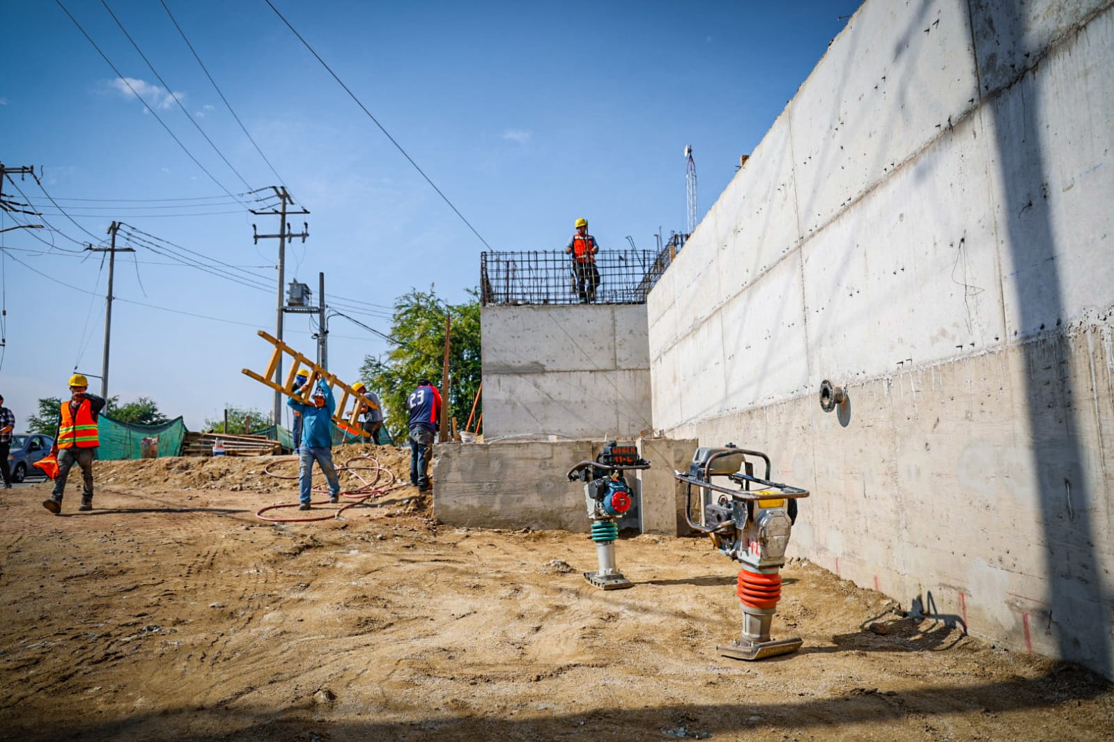 Obra de construcción de la plaza potabilizadora norte en Culiacán