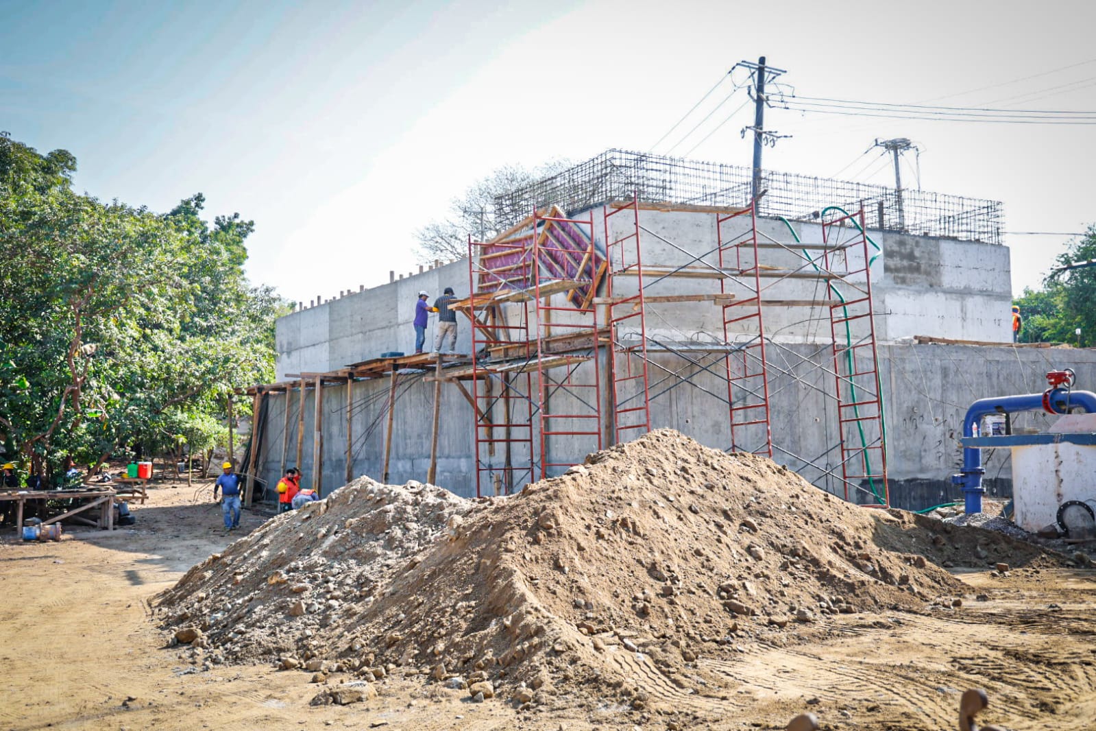 Obra de construcción de la plaza potabilizadora norte en Culiacán
