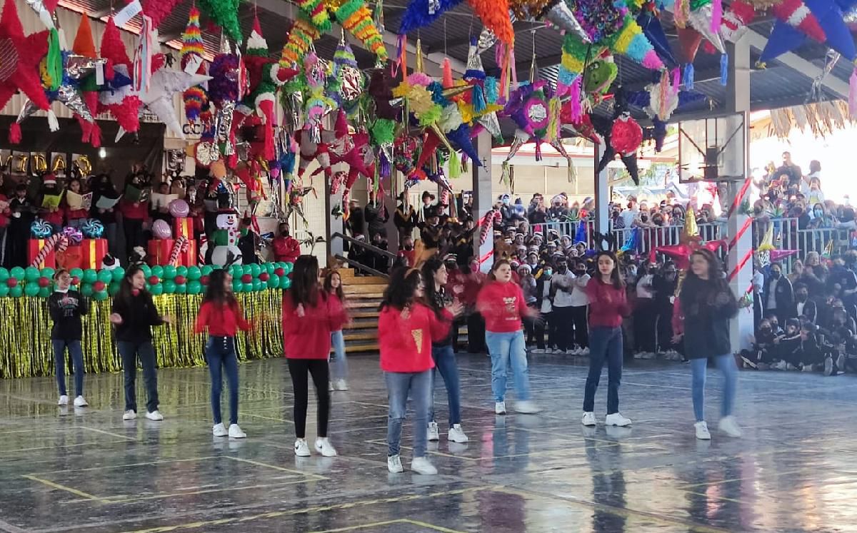 posada navideña en escuela