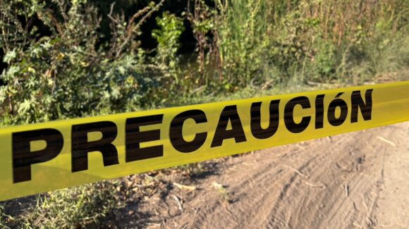 Con huellas de violencia localizan asesinado a un hombre en Navolato, Sinaloa