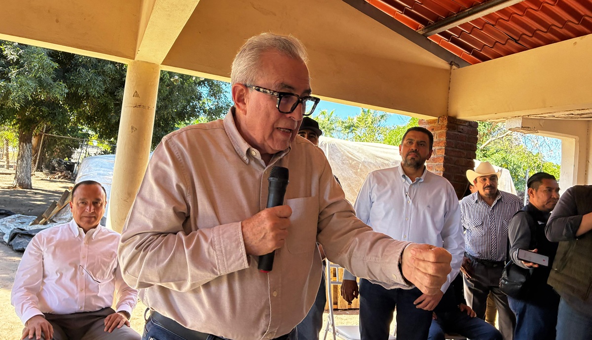 Productores de frijol yorimuni en Ahome satisfechos con acuerdo de Rocha Moya con el Gobierno Federal