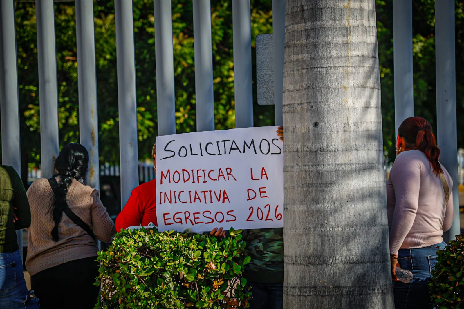 productores toman el congreso del estado